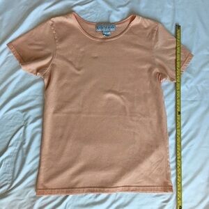 90’s Style New York peach shortsleeved top.